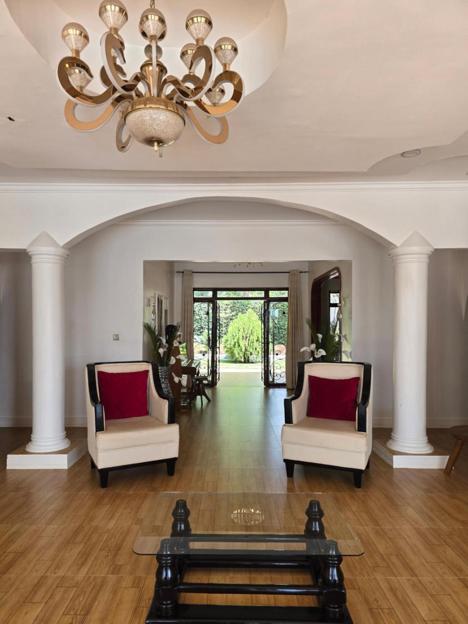 Sprunger Avenue - Tulia Homes Moshi Dış mekan fotoğraf