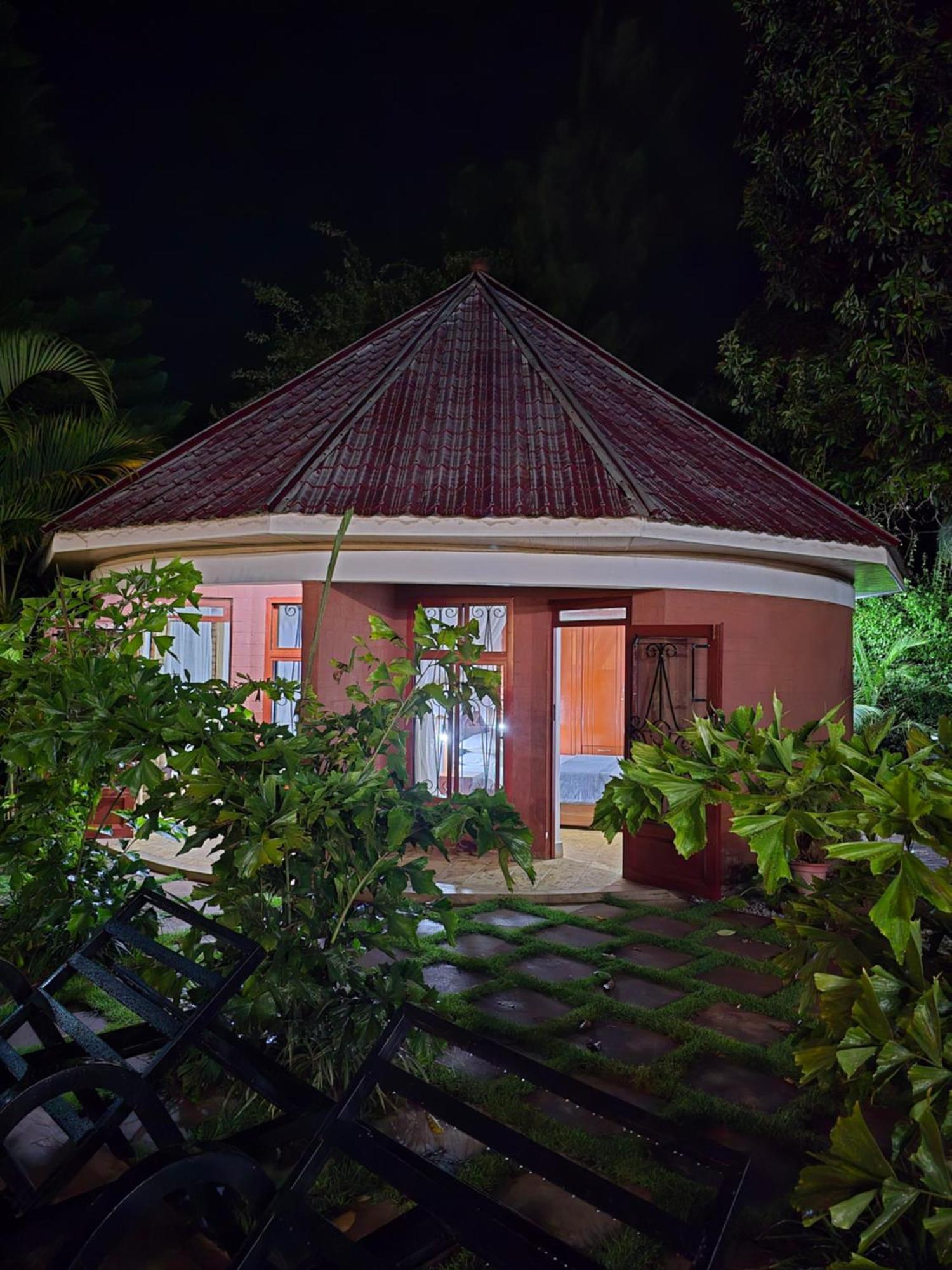 Sprunger Avenue - Tulia Homes Moshi Oda fotoğraf